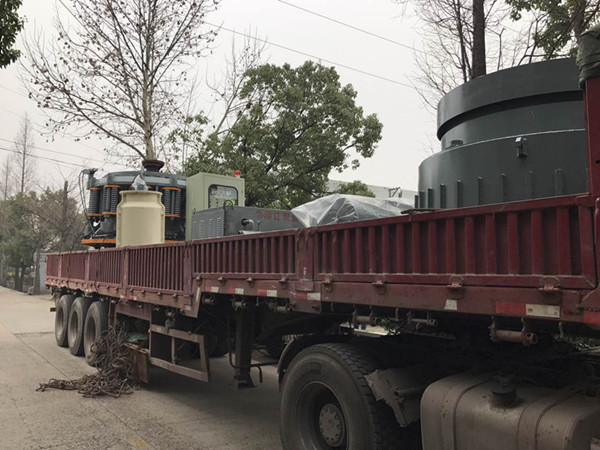（老客户）鹅卵石破碎一台双金圆锥破碎机搞定，湖南益阳200吨