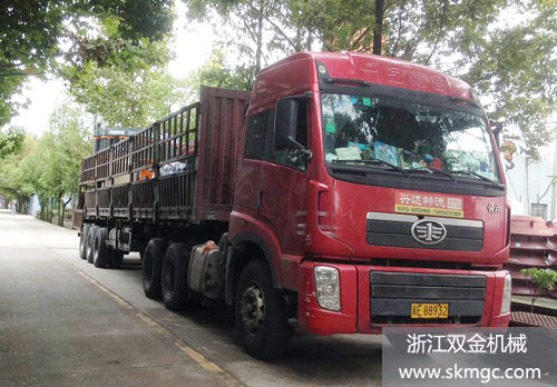 浙江双金机械圆锥破碎机