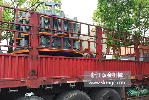 浙江双金机械圆锥式破碎机